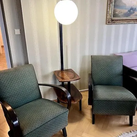 Duplex-wohnung Mit Pool, Bbq, Sauna, Hot-tub * 布拉格